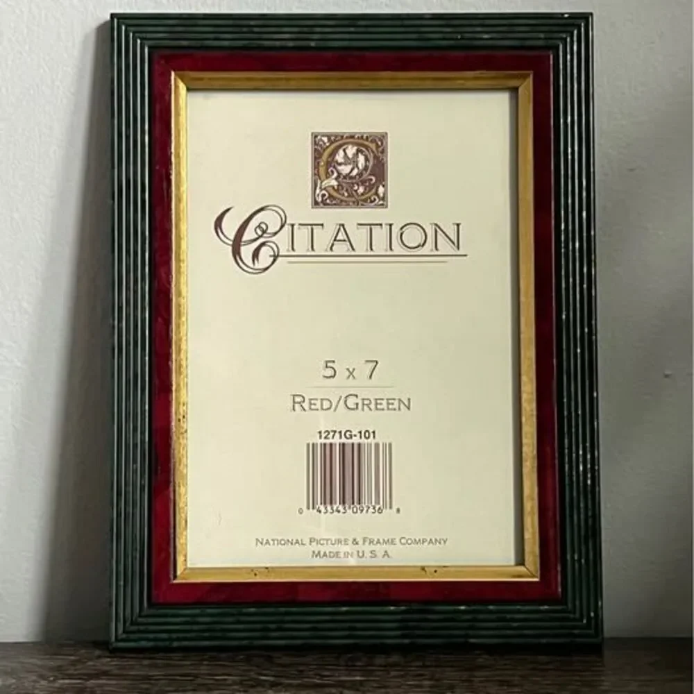 Vintage Hunter Green, Maroon, and Gold 5 x 7 Wood Frame